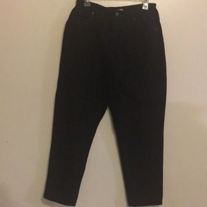 LL Bean original fit/Relaxed Women Black Jeans 12P